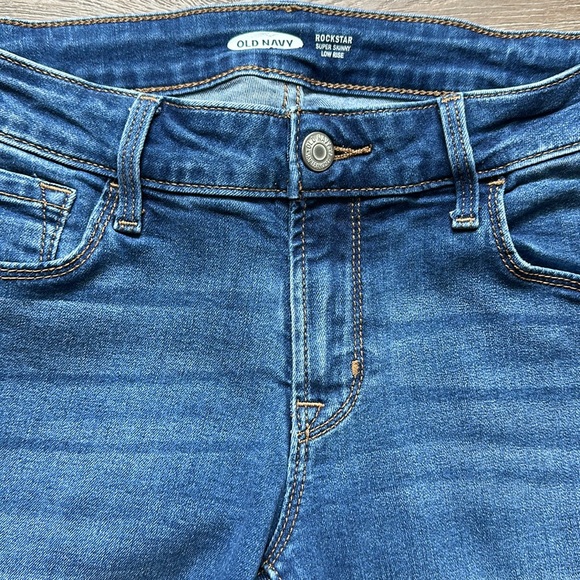 OLD NAVY Rockstar Super Skinny Low Rise Jeans - Picture 4 of 5